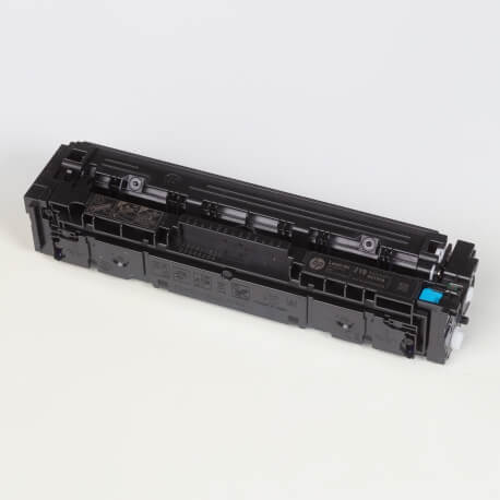 Auf dem Bild sehen Sie den ArtikelW2190A-93A Introductory von Hewlett-Packard. Dieses Toner Modell eignet sich für die Wiederaufbereitung und wird daher zum Recycling angekauft.